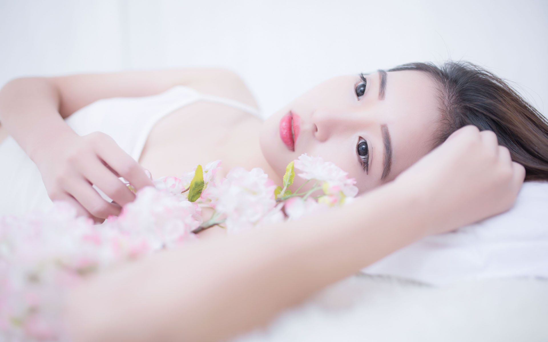 首趟哈萨克斯坦进口铬铁中欧（亚）班列抵晋